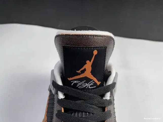 MaikeSneakers Air Starfish 4 (W) Retro CW7183-100 Jordan 0614
